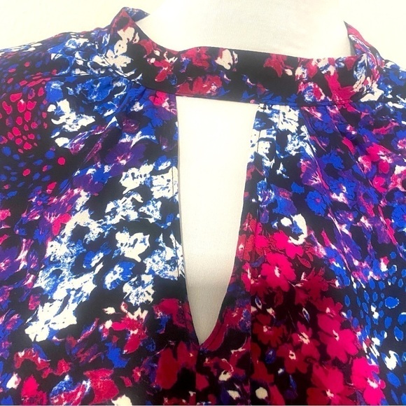 Nine West Women’s Jazz Berry Long Sleeve Blouse Colorful Size Large NWT - Picture 2 of 10